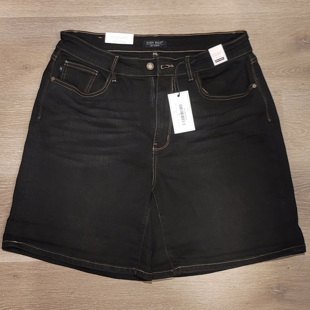 Judy Blue High Waist Dark Blue Denim Shorts